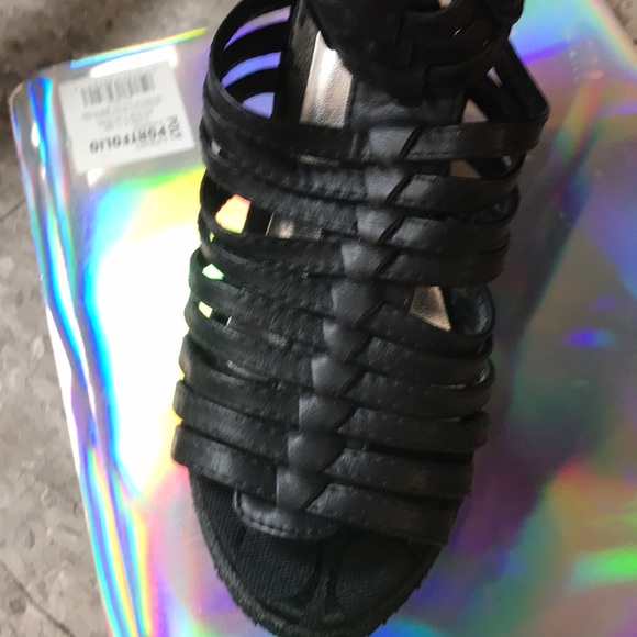 Coach open toe shoes - Picture 4 of 4